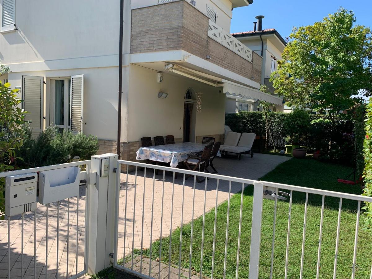 Medusablu121 Punta Marina Kültér fotó