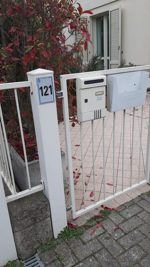 Medusablu121 Punta Marina Kültér fotó